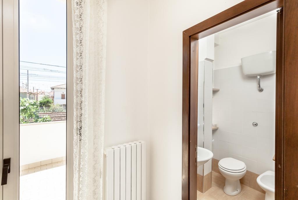 Hotel Chiar Di Luna Σενιγκάλια Εξωτερικό φωτογραφία