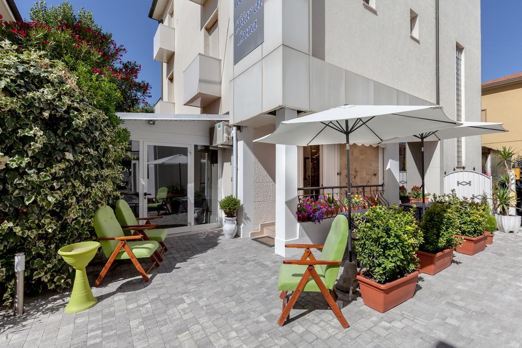 Hotel Chiar Di Luna Σενιγκάλια Εξωτερικό φωτογραφία